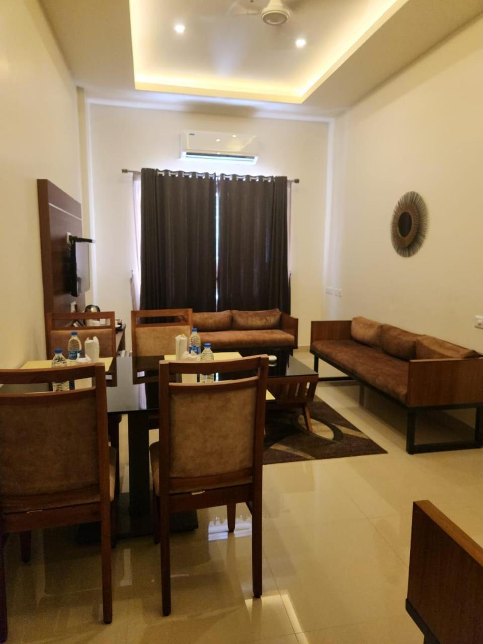 Le Sanara Residency Hotel Thanniyam Luaran gambar